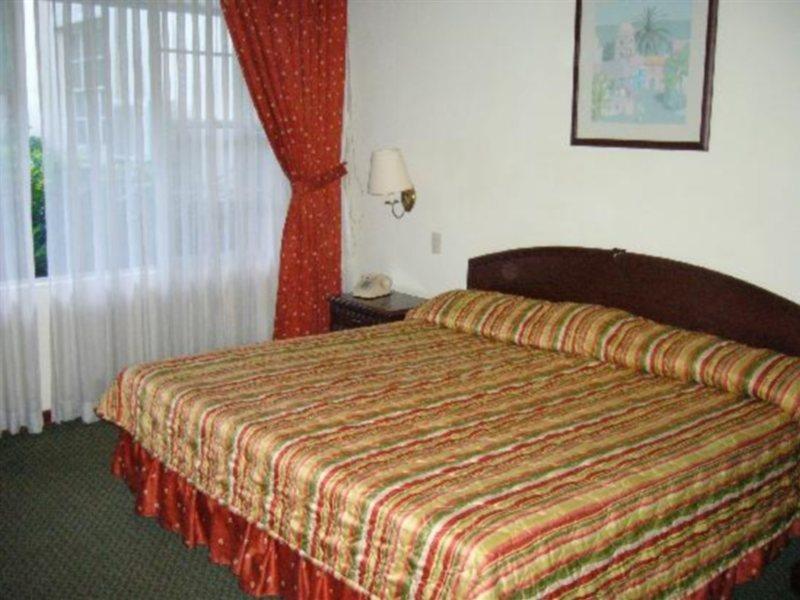 Siesta Hotel And Casino Antiguo Cuscatlan ภายนอก รูปภาพ