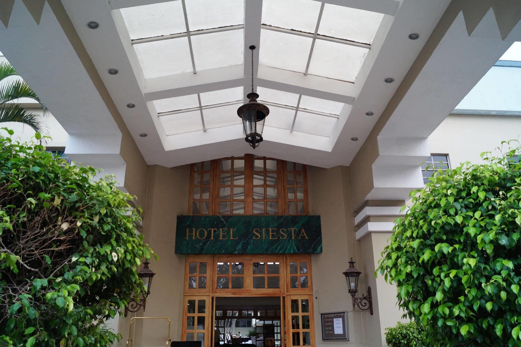 Siesta Hotel And Casino Antiguo Cuscatlan ภายนอก รูปภาพ